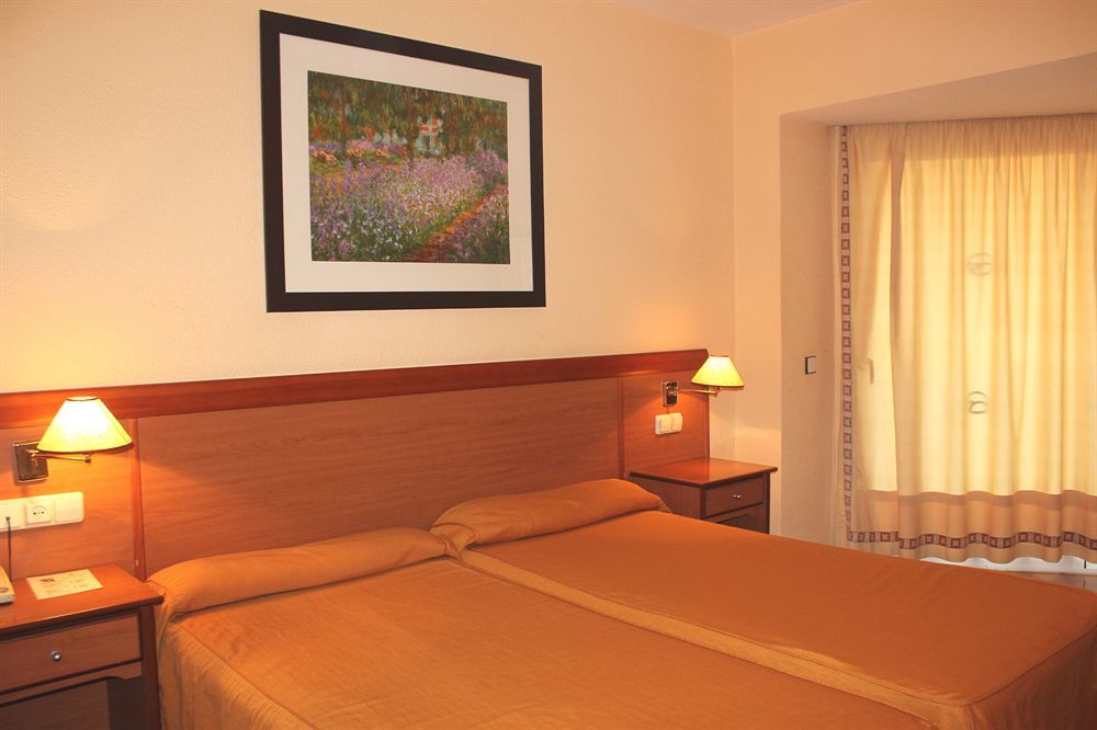 Aluasoul Costa Malaga - Adults Recommended Hotel Torremolinos Room photo